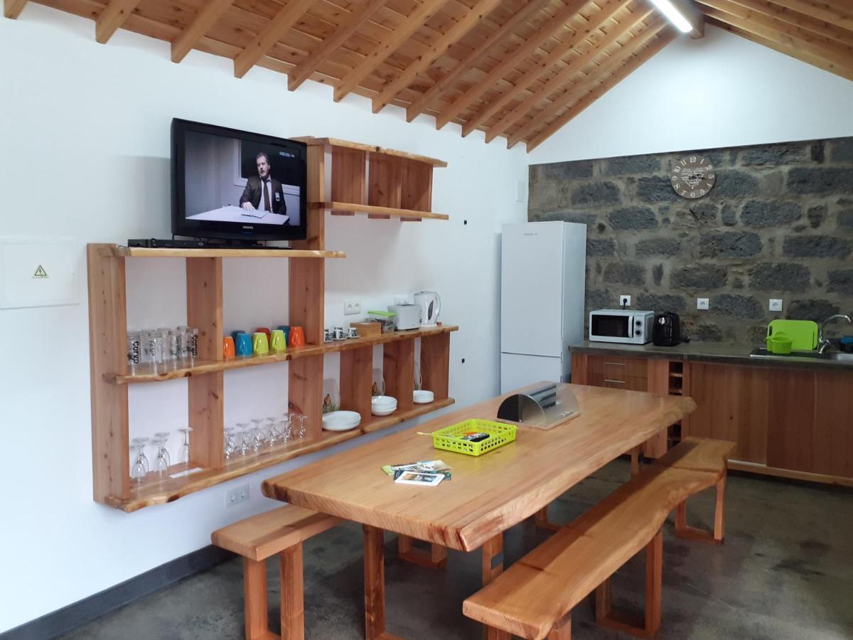 Basaltic Guest House Achadinha Εξωτερικό φωτογραφία