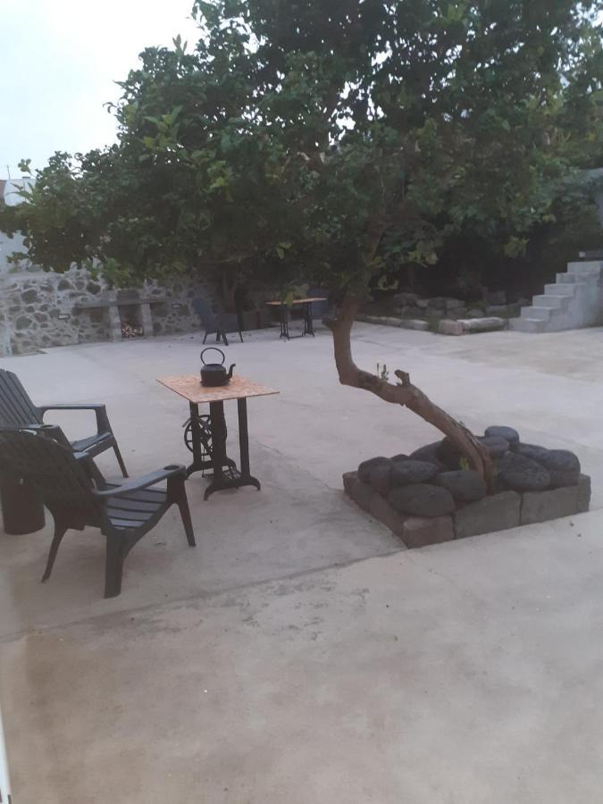Basaltic Guest House Achadinha Εξωτερικό φωτογραφία