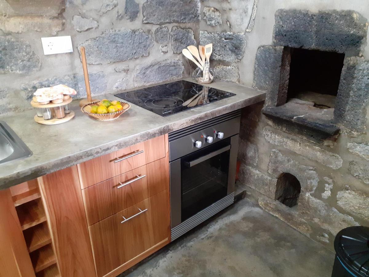 Basaltic Guest House Achadinha Εξωτερικό φωτογραφία